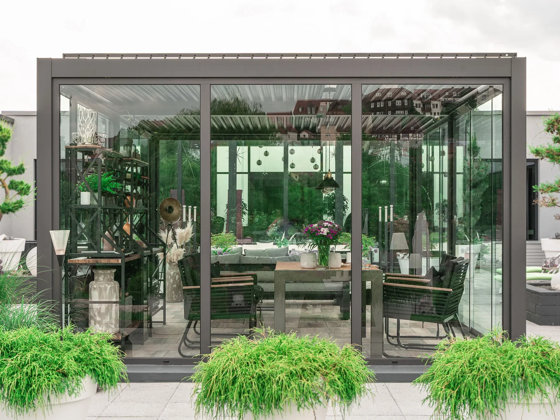 Glass Walls - Image 5
